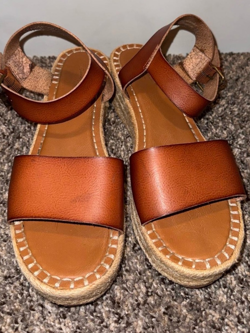 Universal Thread Brown Tan Espadrille Platform Sandals